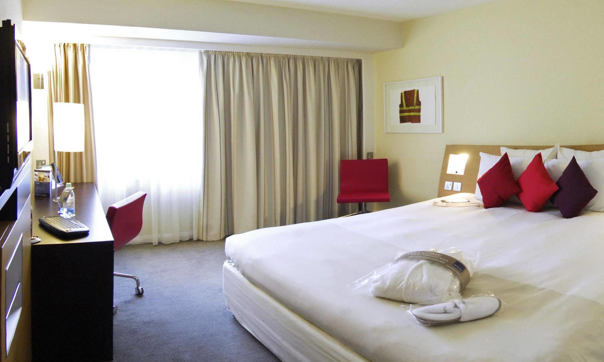 Hotel Novotel Centre 4*