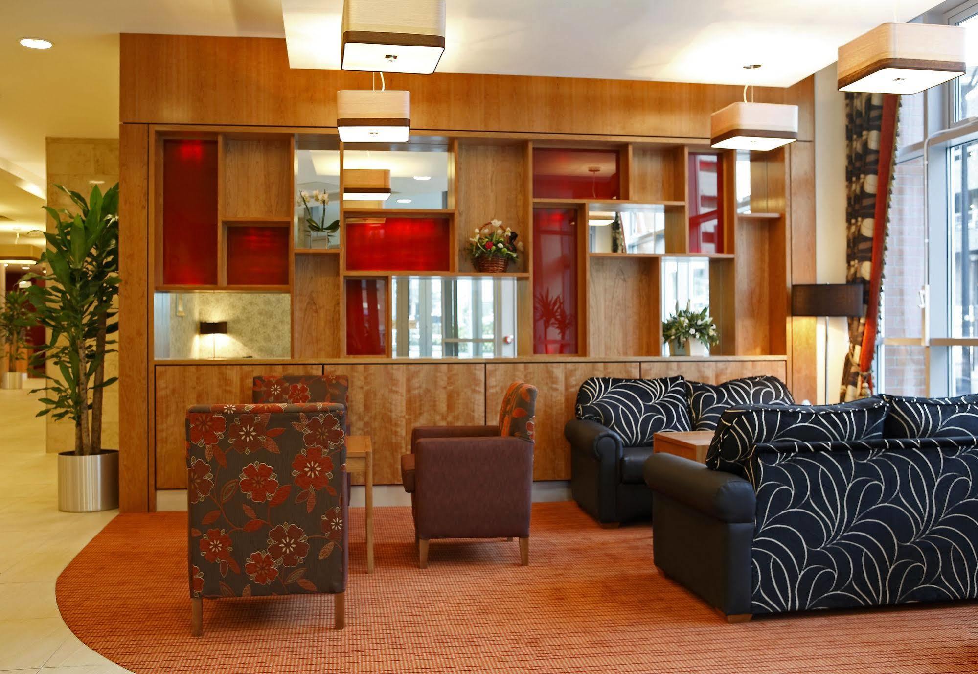 Hotel Leonardo 4*