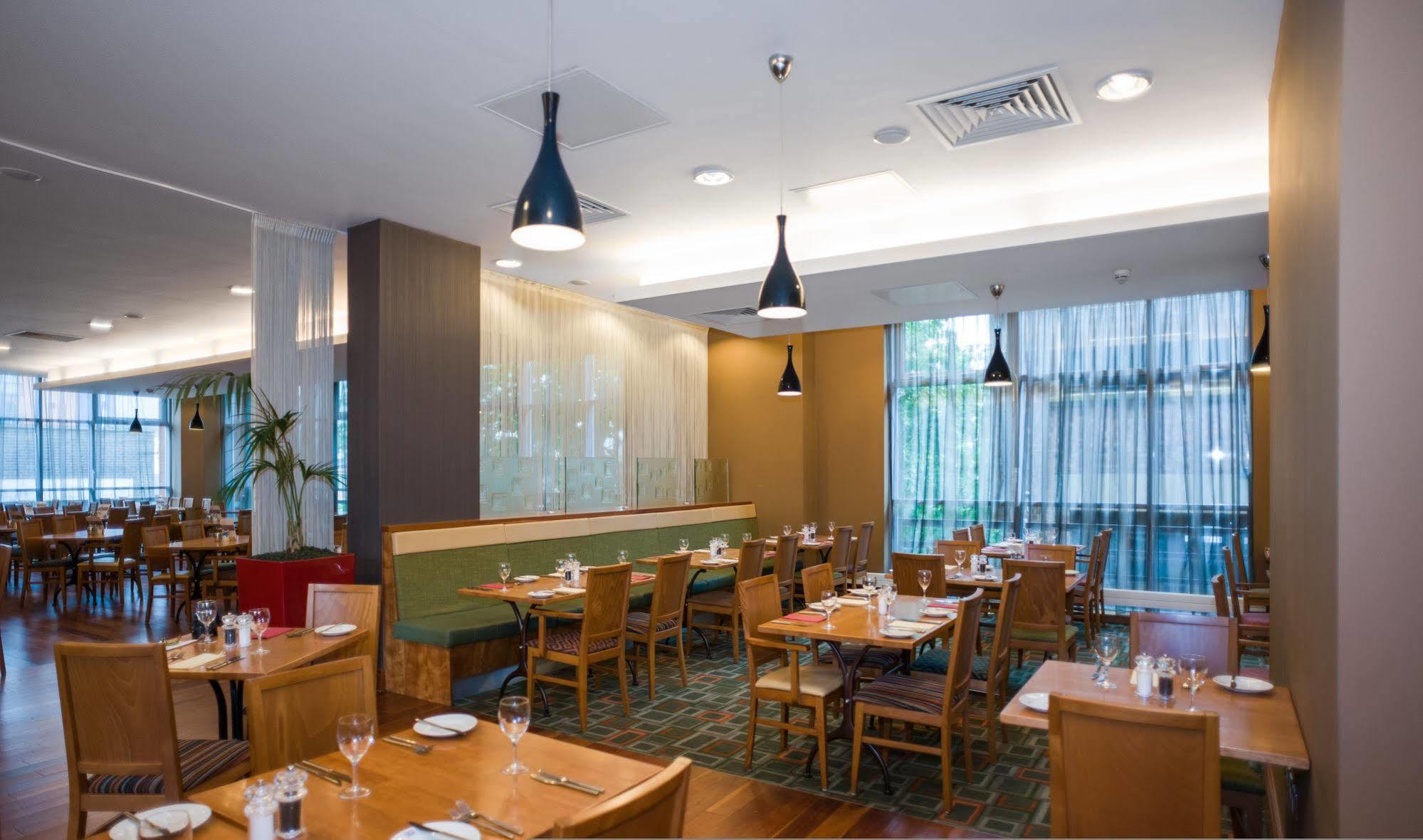 Leonardo Hotel 4*