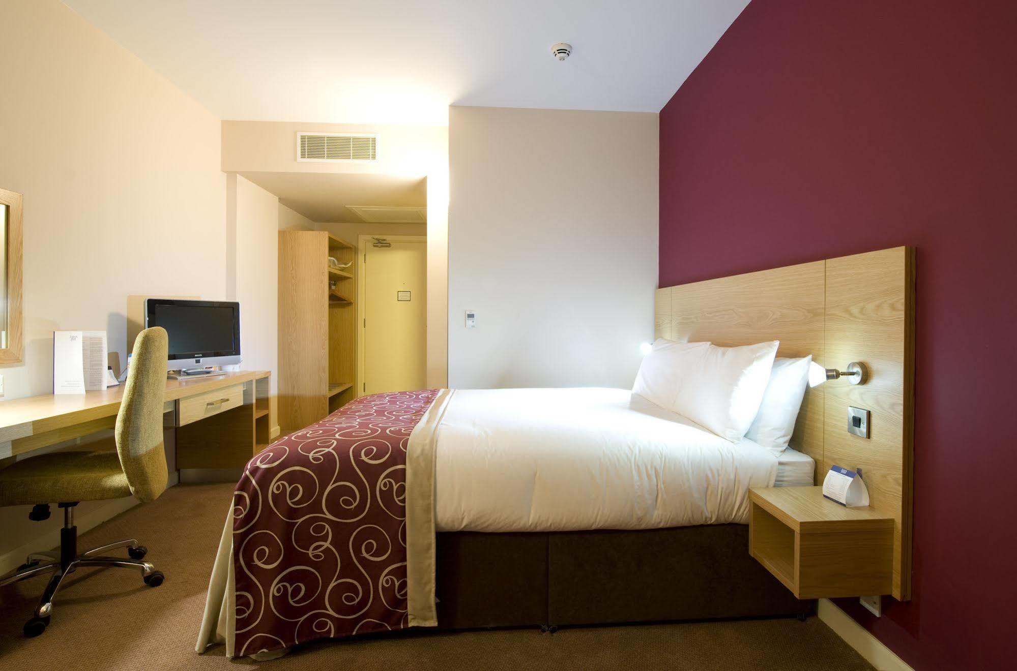 Leonardo Hotel