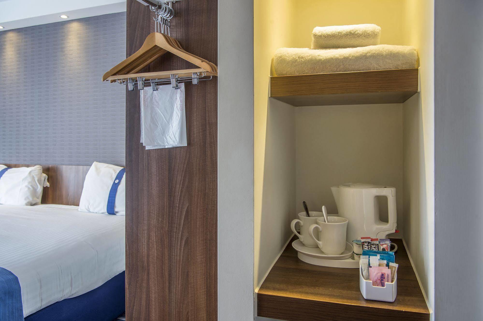 Express Centre, An Ihg Hotel 3*