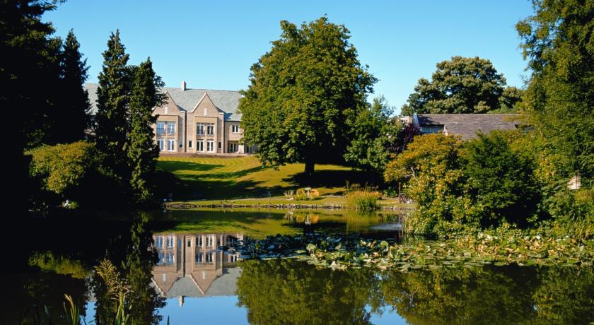 Mercure Kenwood Hall & Hotel 4*