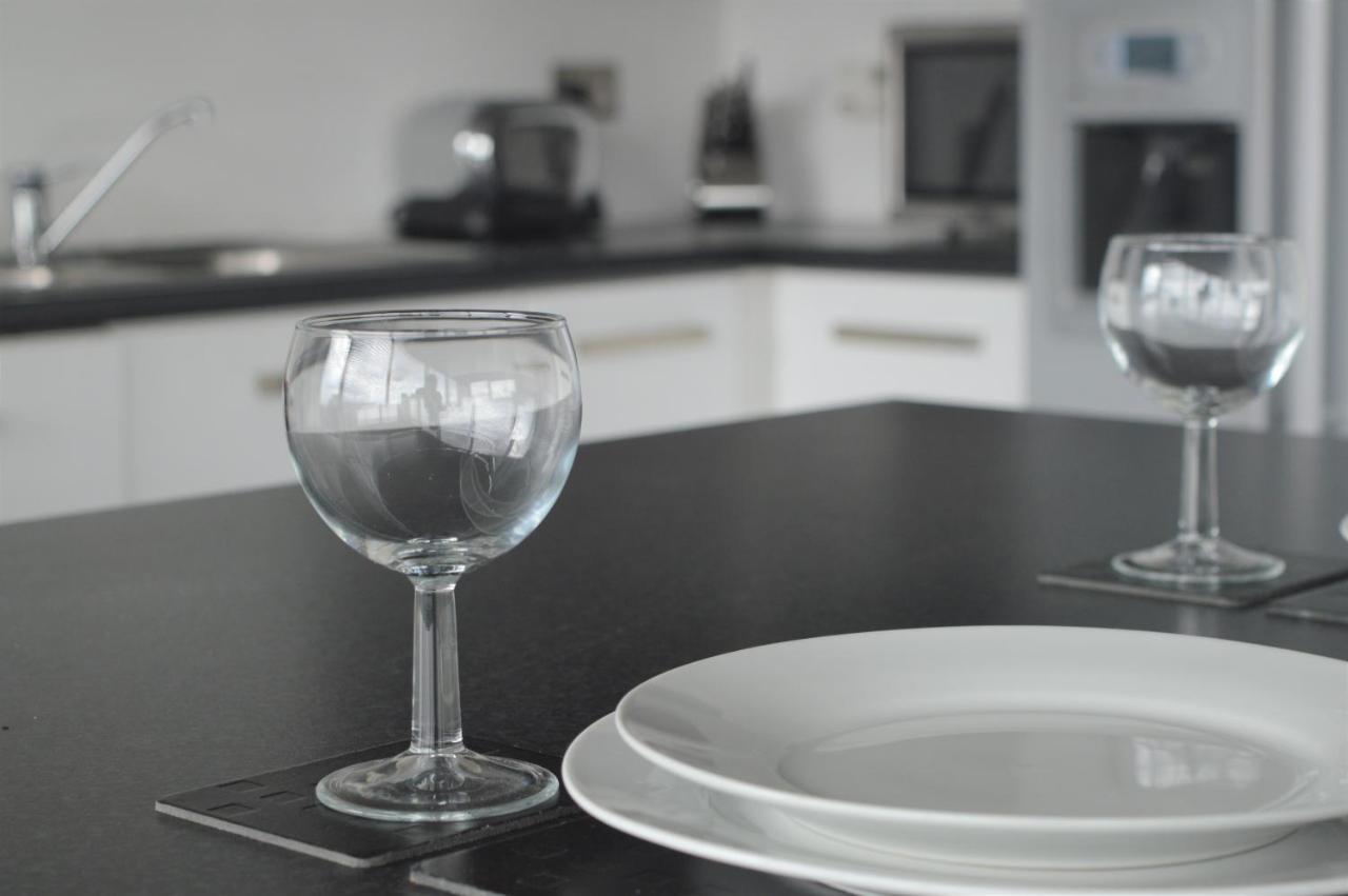 Apartment City Crash Pad Serviced Apartments - West Street *