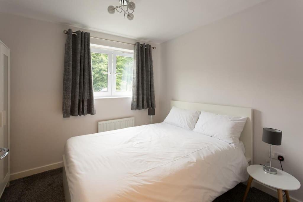 The Beeches 3 - Serviced * Sheffield