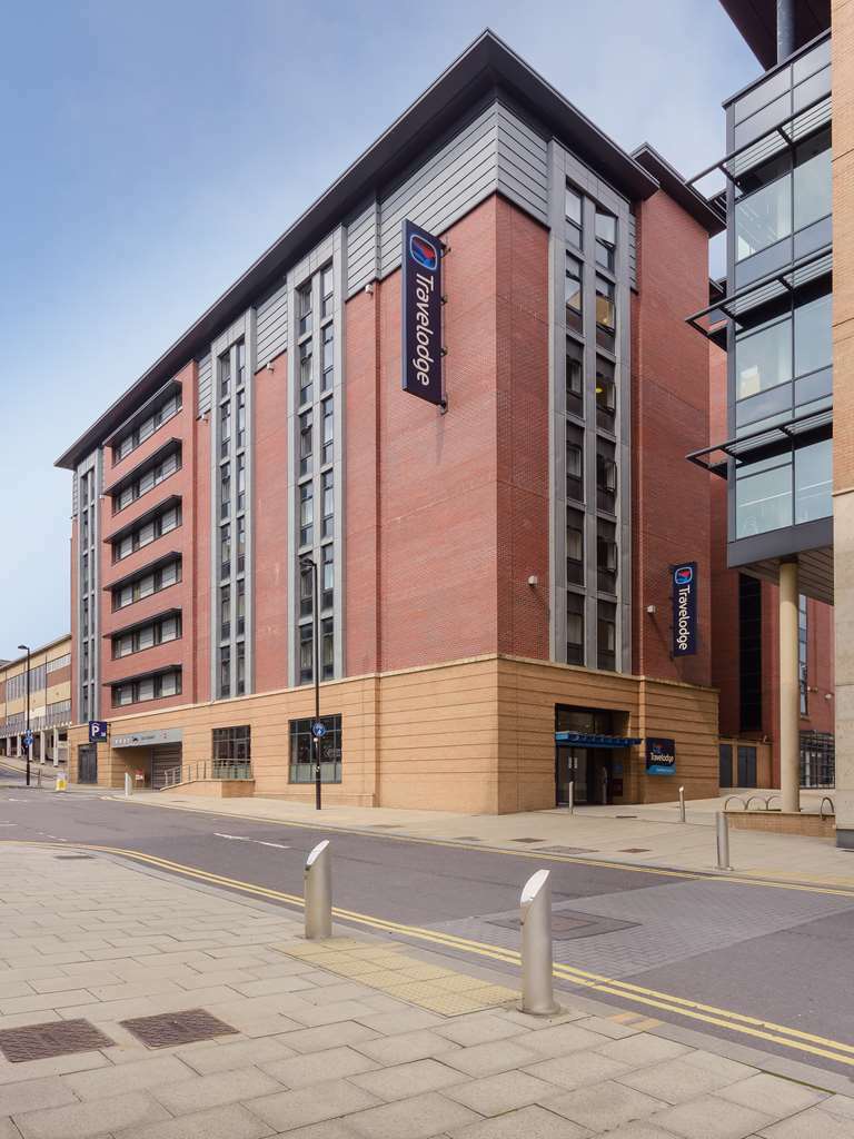 Travelodge 3*