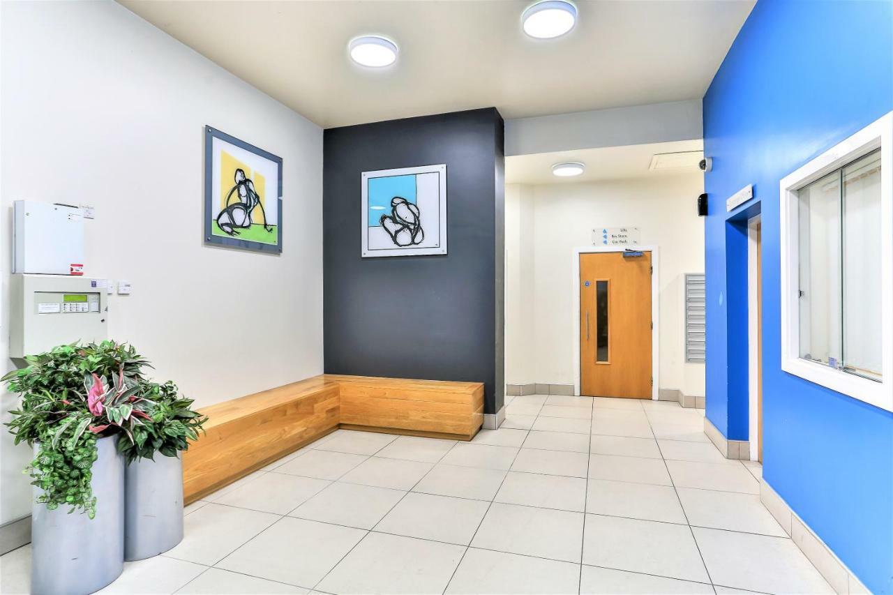 Excel Apartment