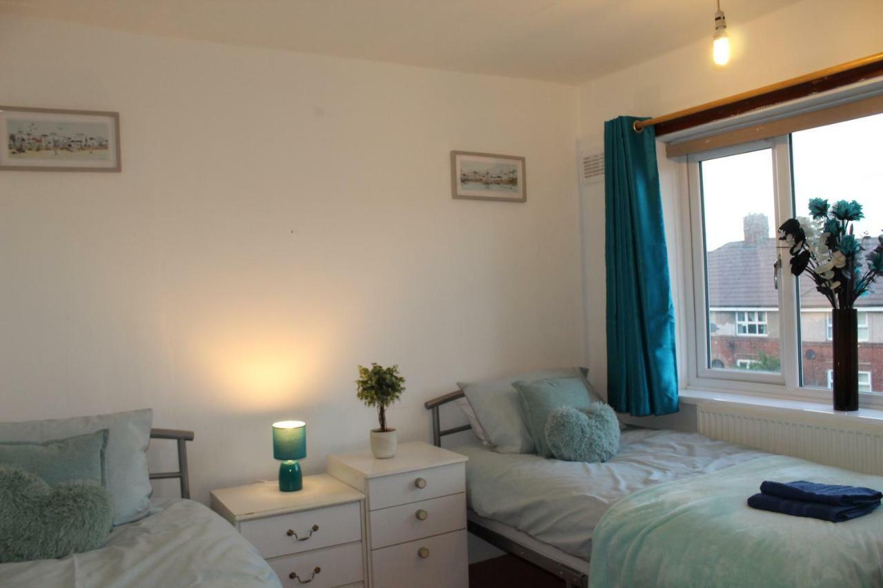 Holiday home Dagnam House