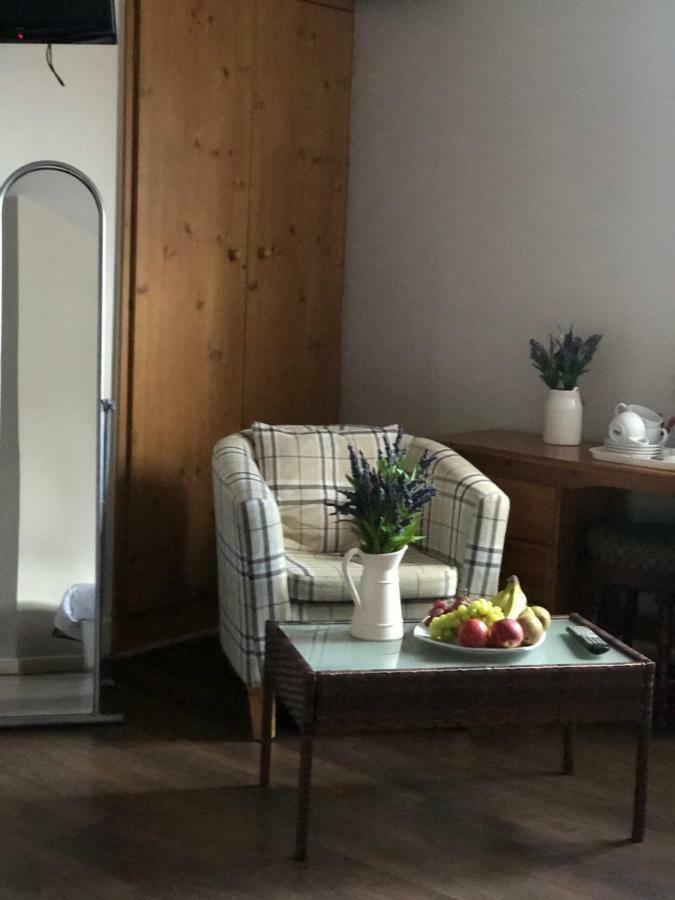 Norfolk Arms 3*