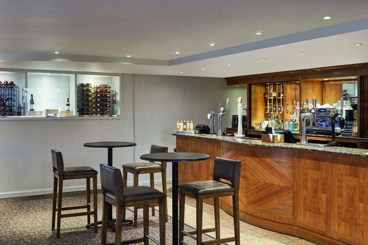 Hotel Mercure Kenwood Hall & 4*