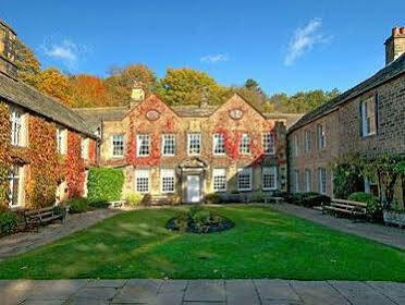 Whitley Hall 4*