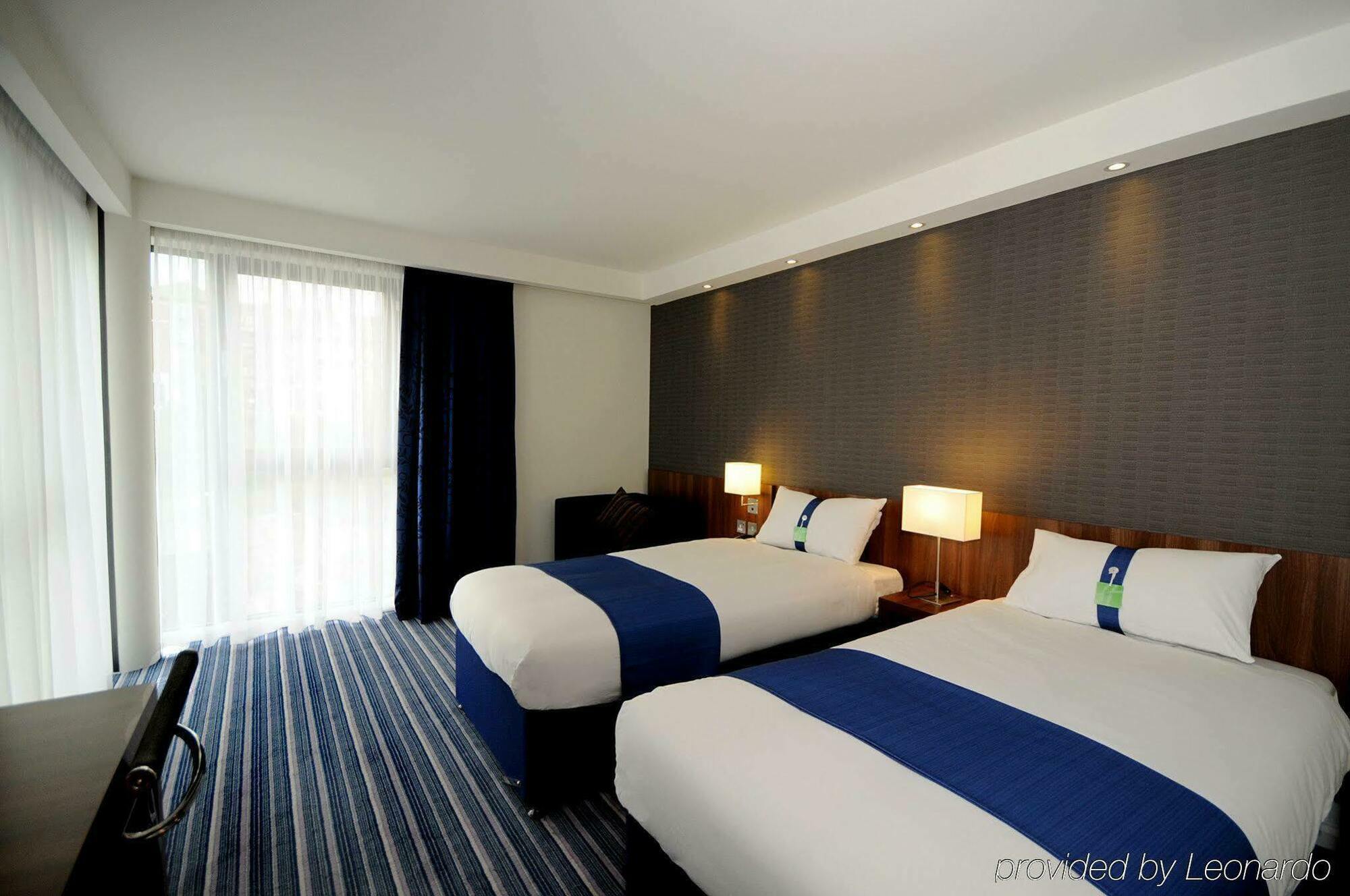 Hotel Express Centre, An Ihg