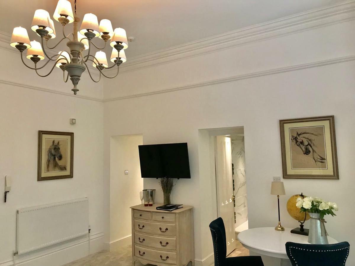 Apartment Ranmoor Serviced - The Courtyard