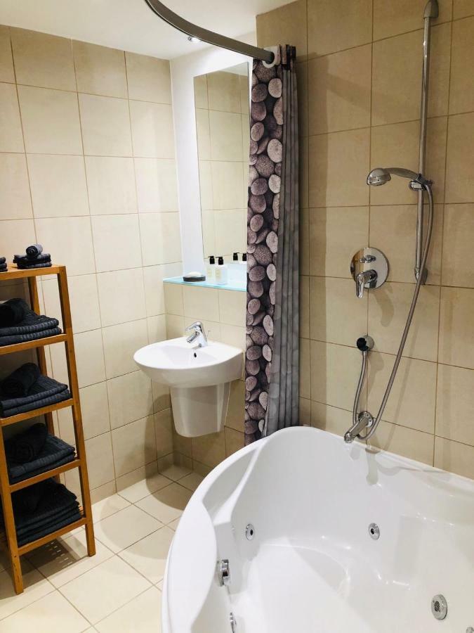 Socialstays At Westone Aspect Sheffield