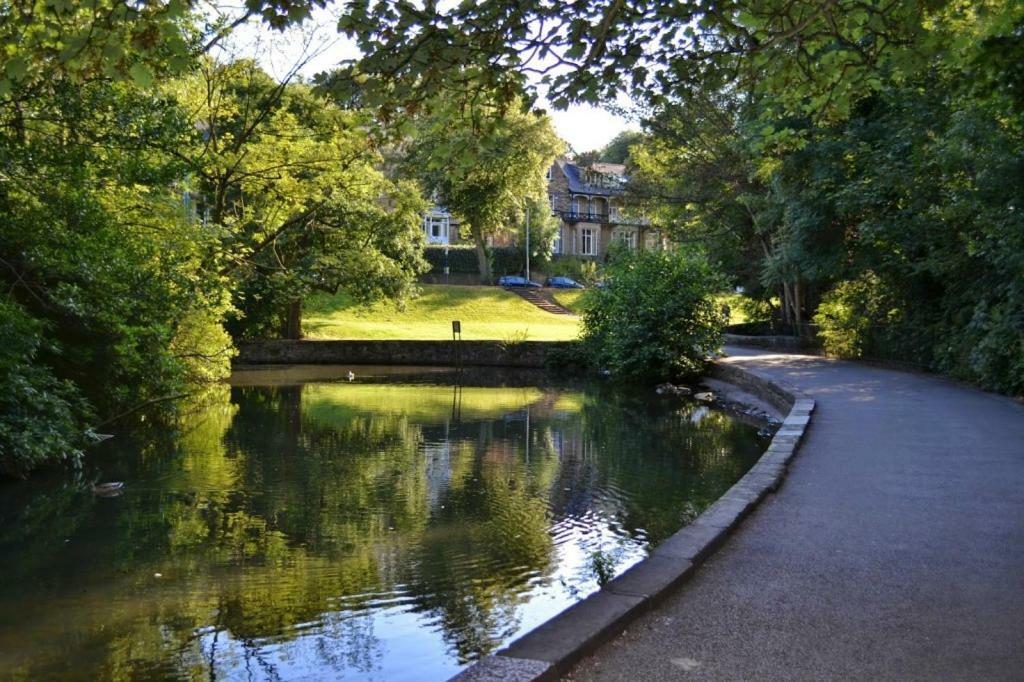 Hidden Gem-open To Book-super Location
