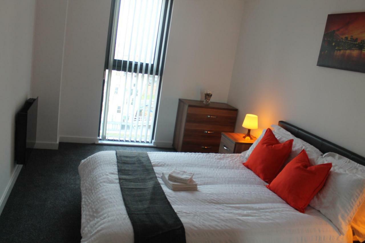 Snapos - Blonk Street Apartment