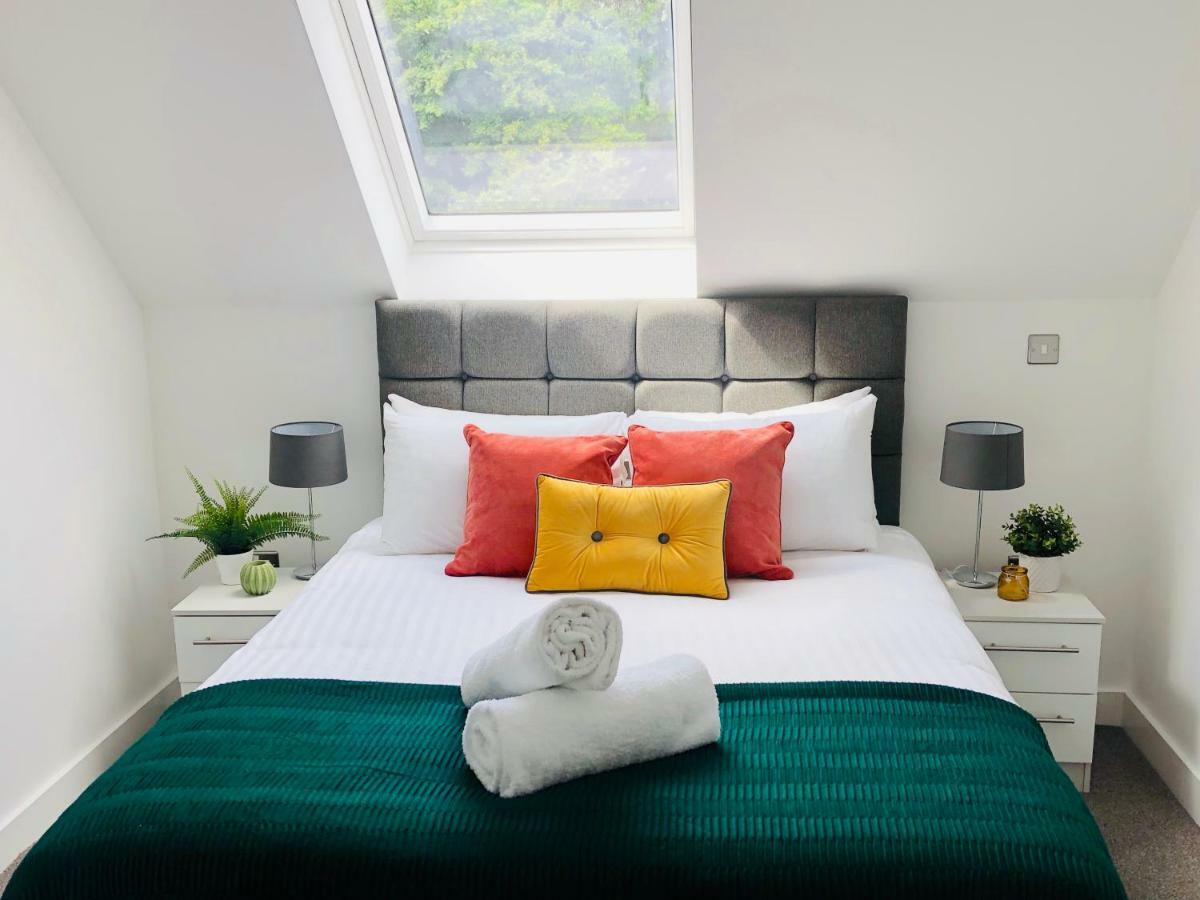 Shield Penthouse Loft - 2 Bedroom Luxe Large Sheffield