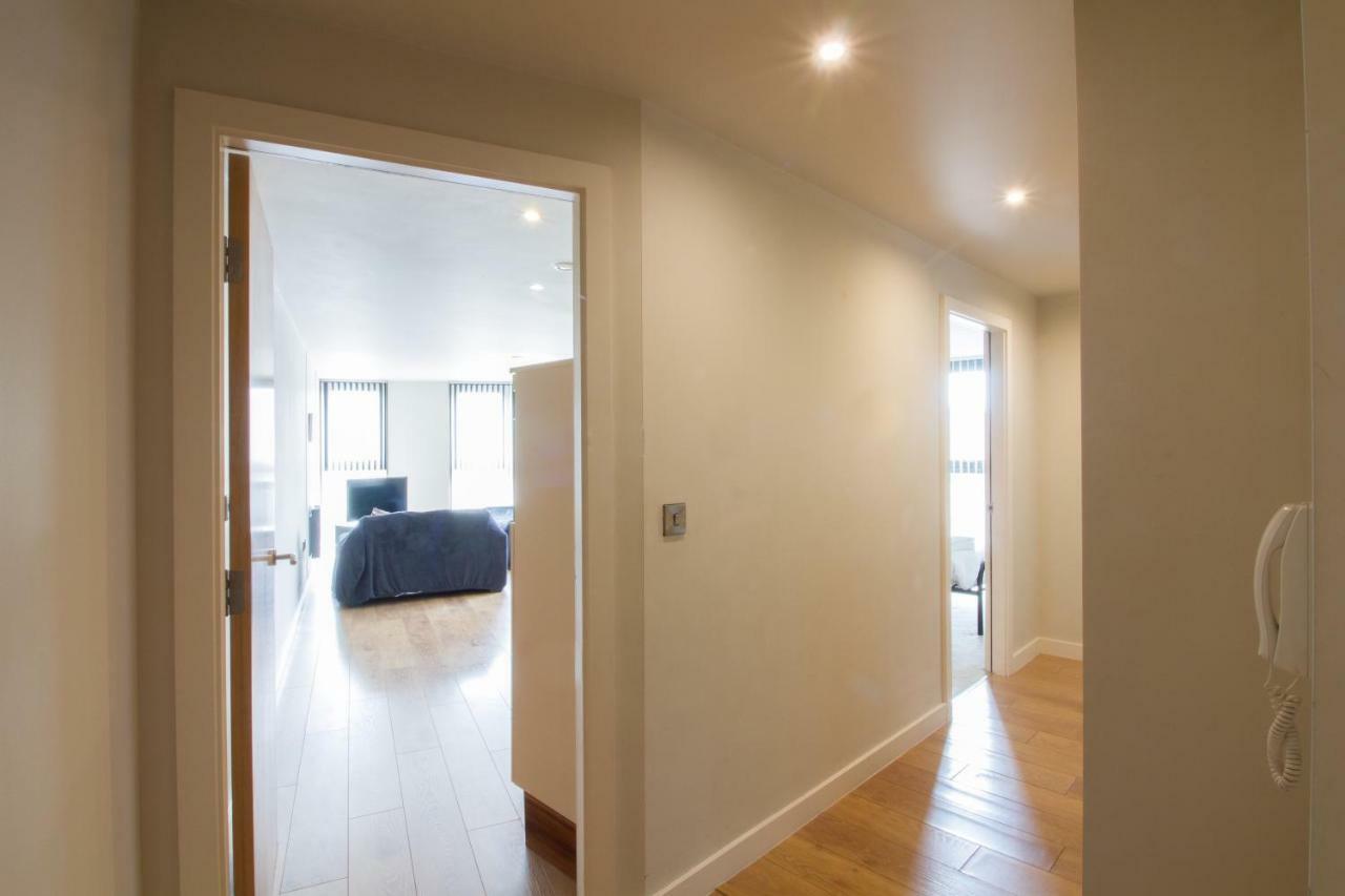 10 Blonk Street Apartment *