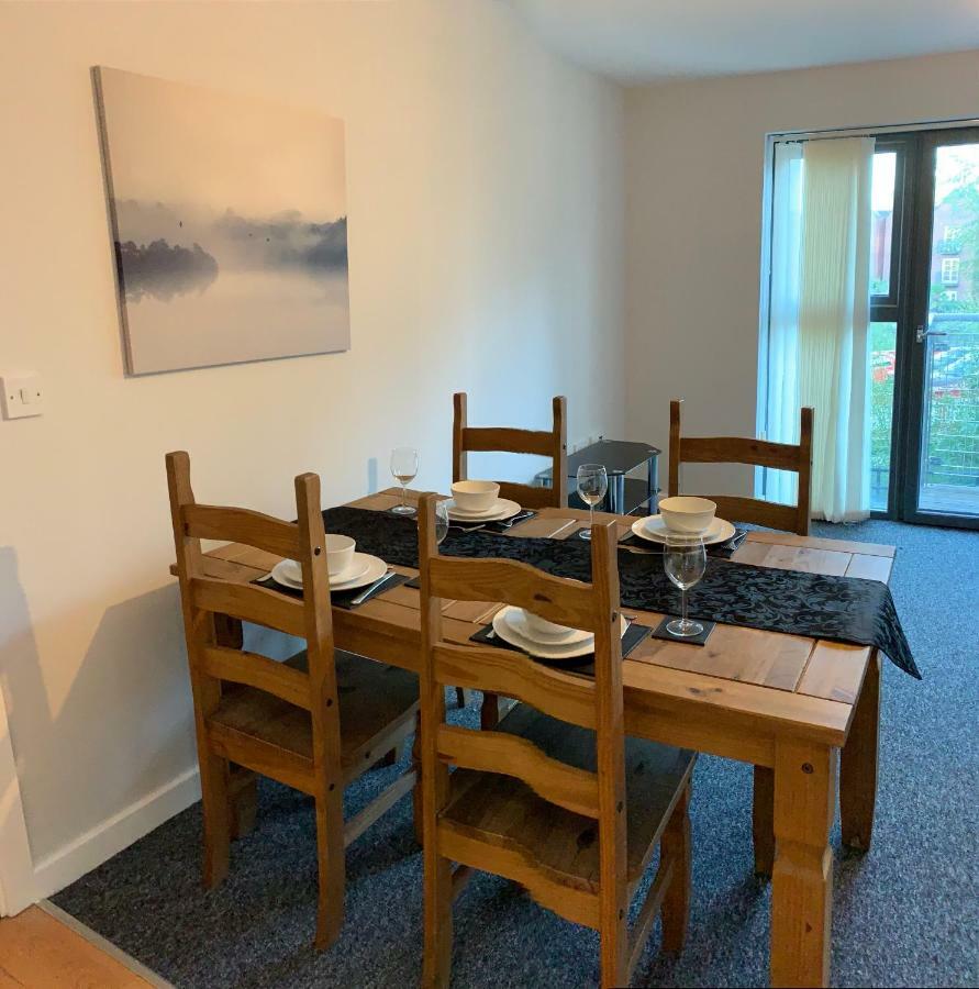 Lark - Sleeps 6, Secure Parking! Perfect For Centre Working Or Leisure In Trendy Kelham Island, * Sheffield