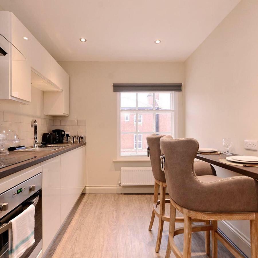 Apartment Ranmoor Serviced At Glossop Road *