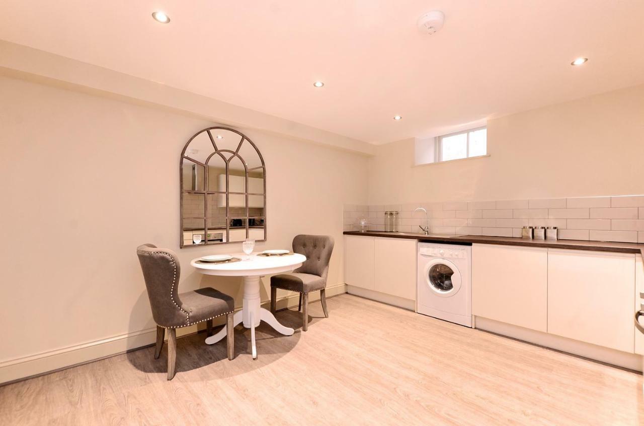 Apartment Ranmoor Serviced At Glossop Road *