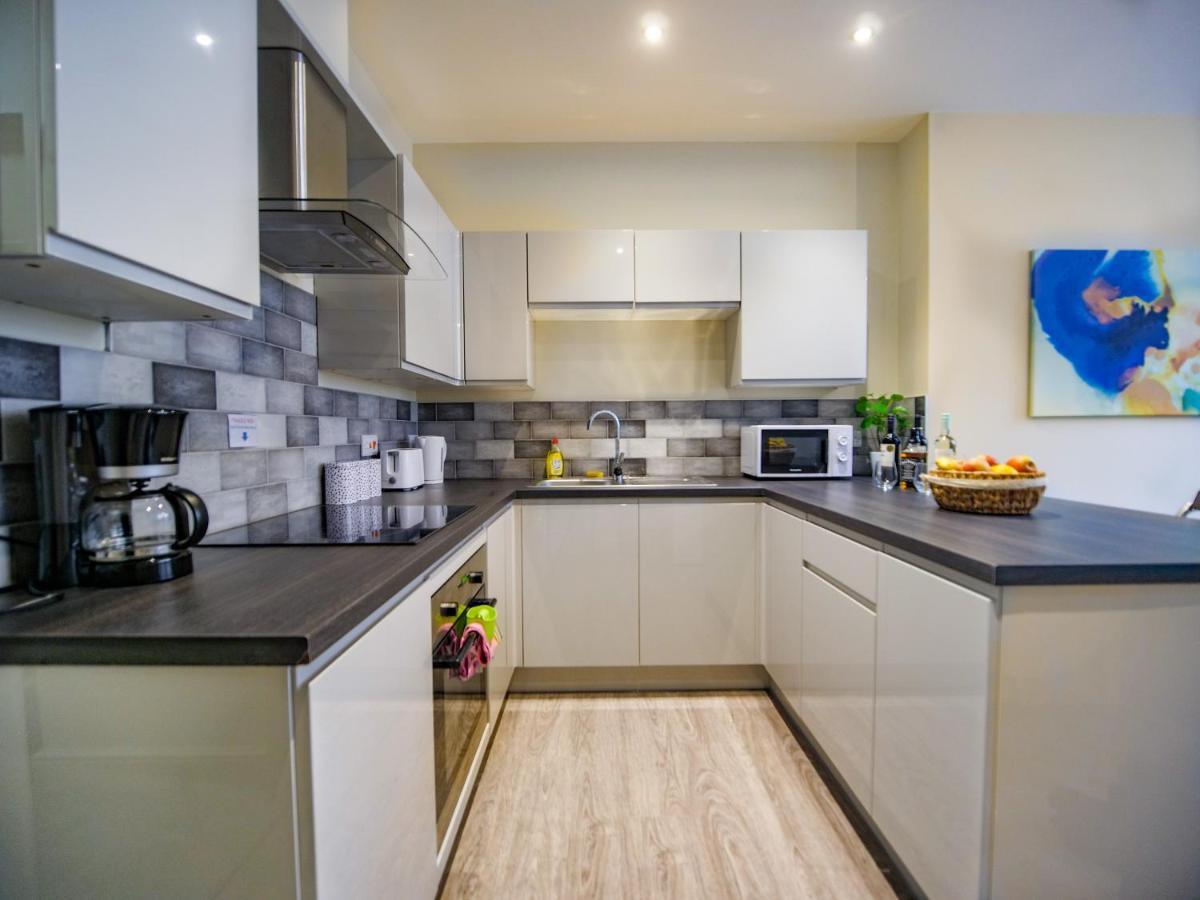 Spacesavers At Figtree Lane Apartment *