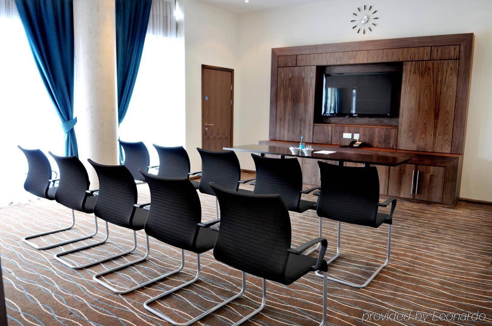Express Centre, An Ihg Sheffield