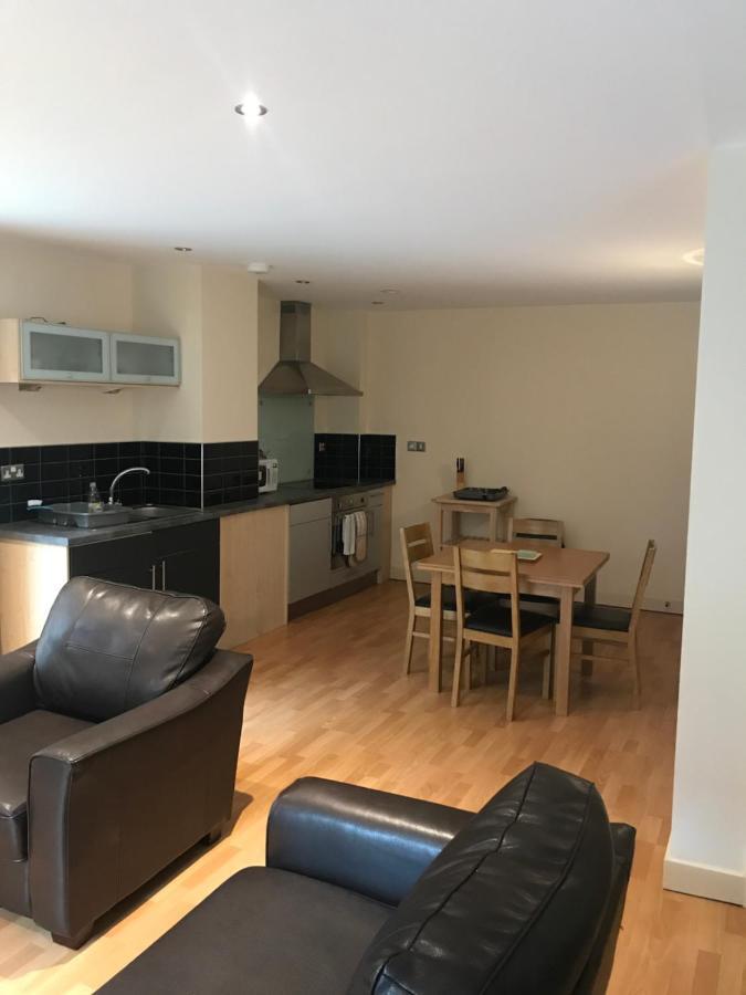 West One Panorama Apartment
