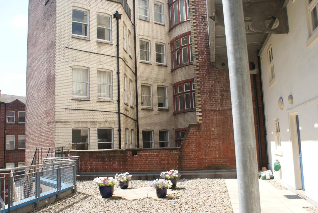 Apartment 4 St. Paul's Chambers *