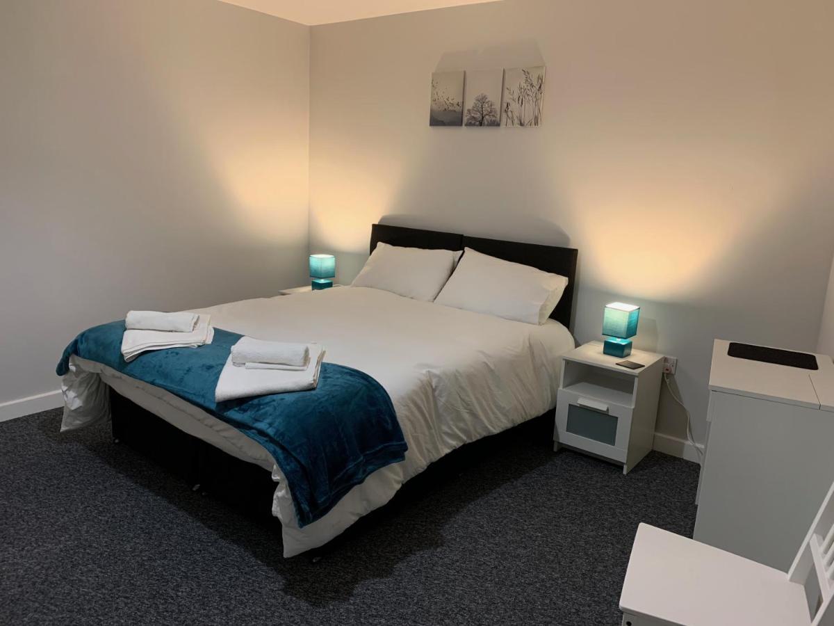 Lark - Sleeps 6, Secure Parking! Perfect For Centre Working Or Leisure In Trendy Kelham Island, *