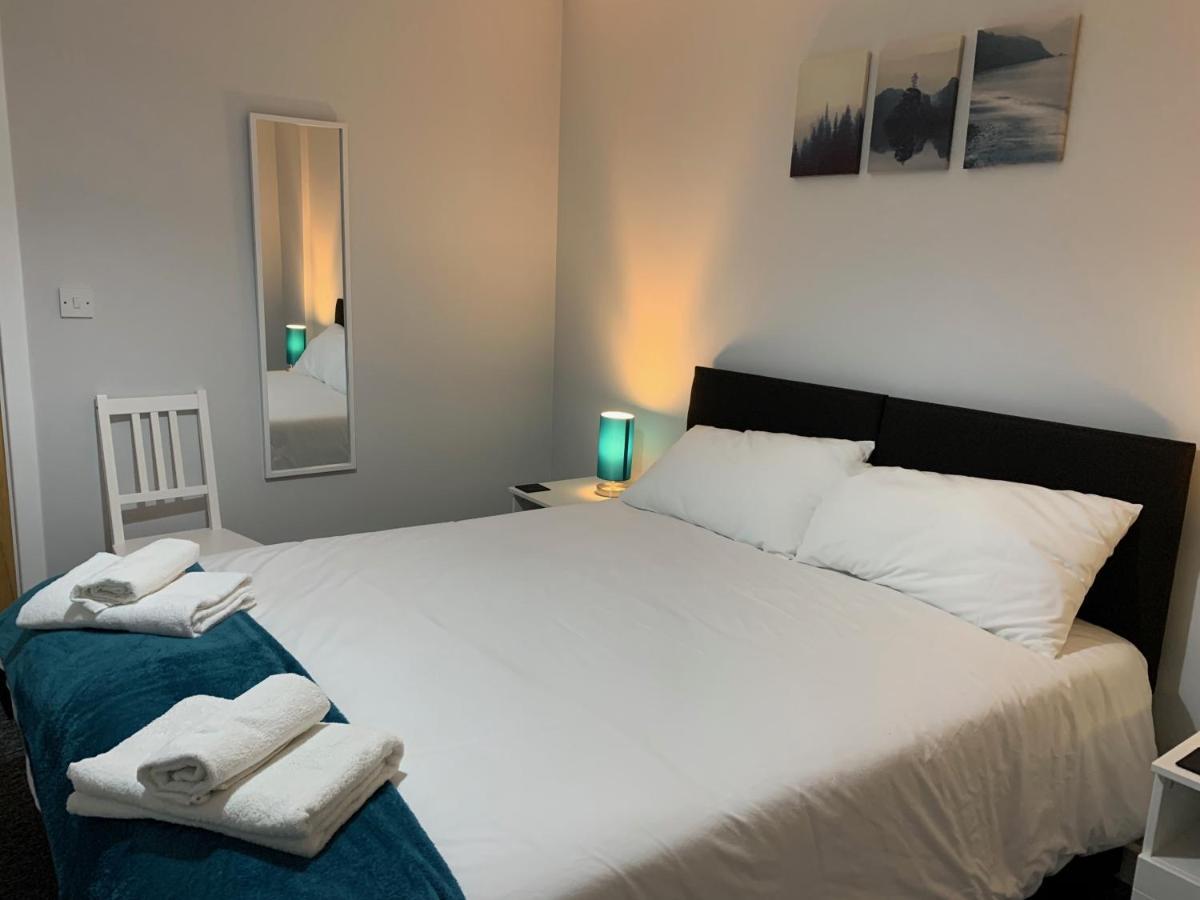 Apartment Lark - Sleeps 6, Secure Parking! Perfect For Centre Working Or Leisure In Trendy Kelham Island,
