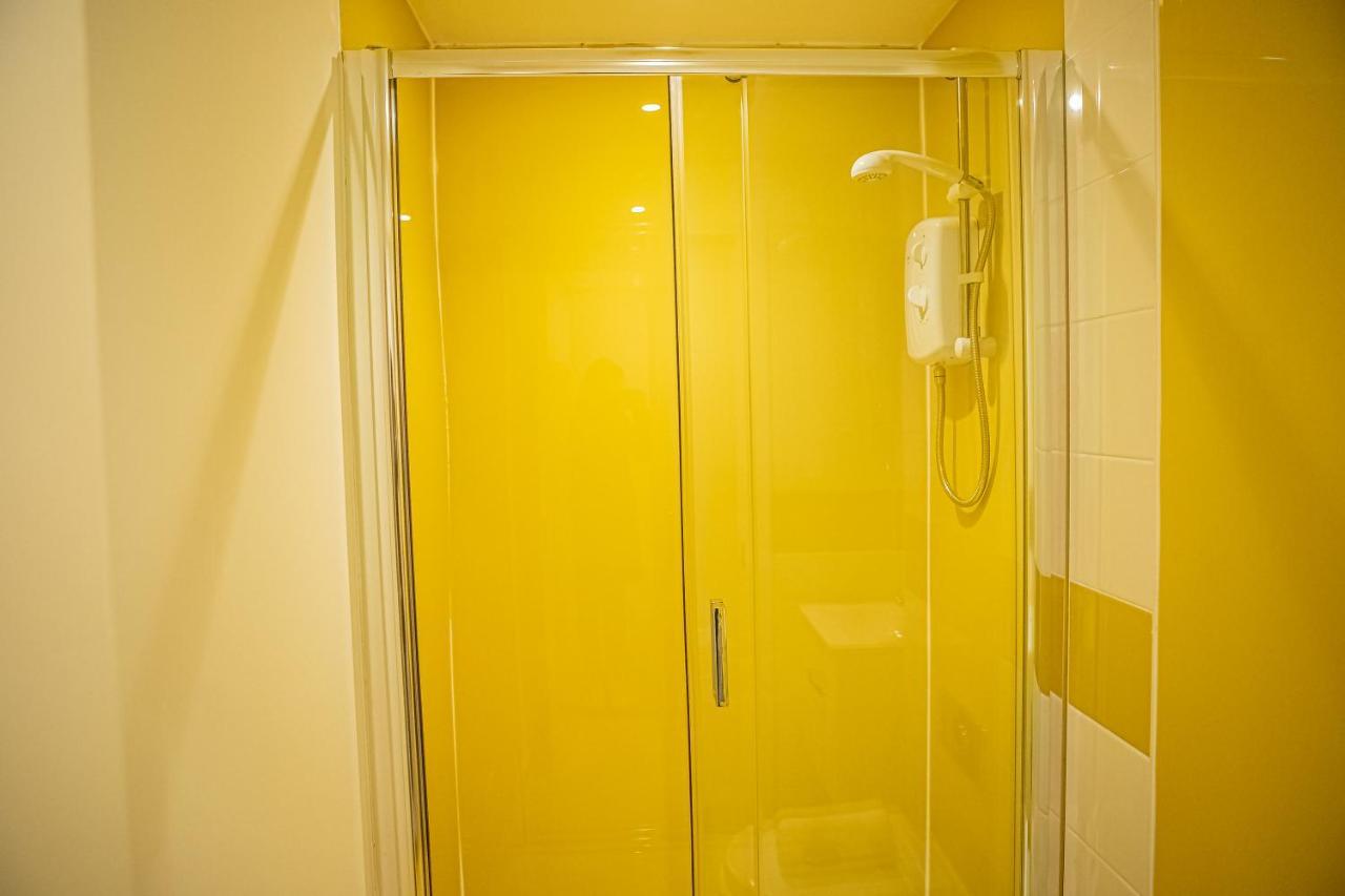 Luxe Studio Apartment Sheffield