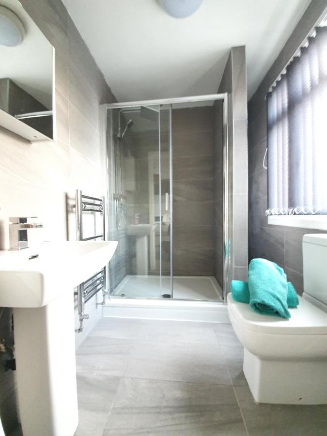 Oyo Butlers Hotel 2*