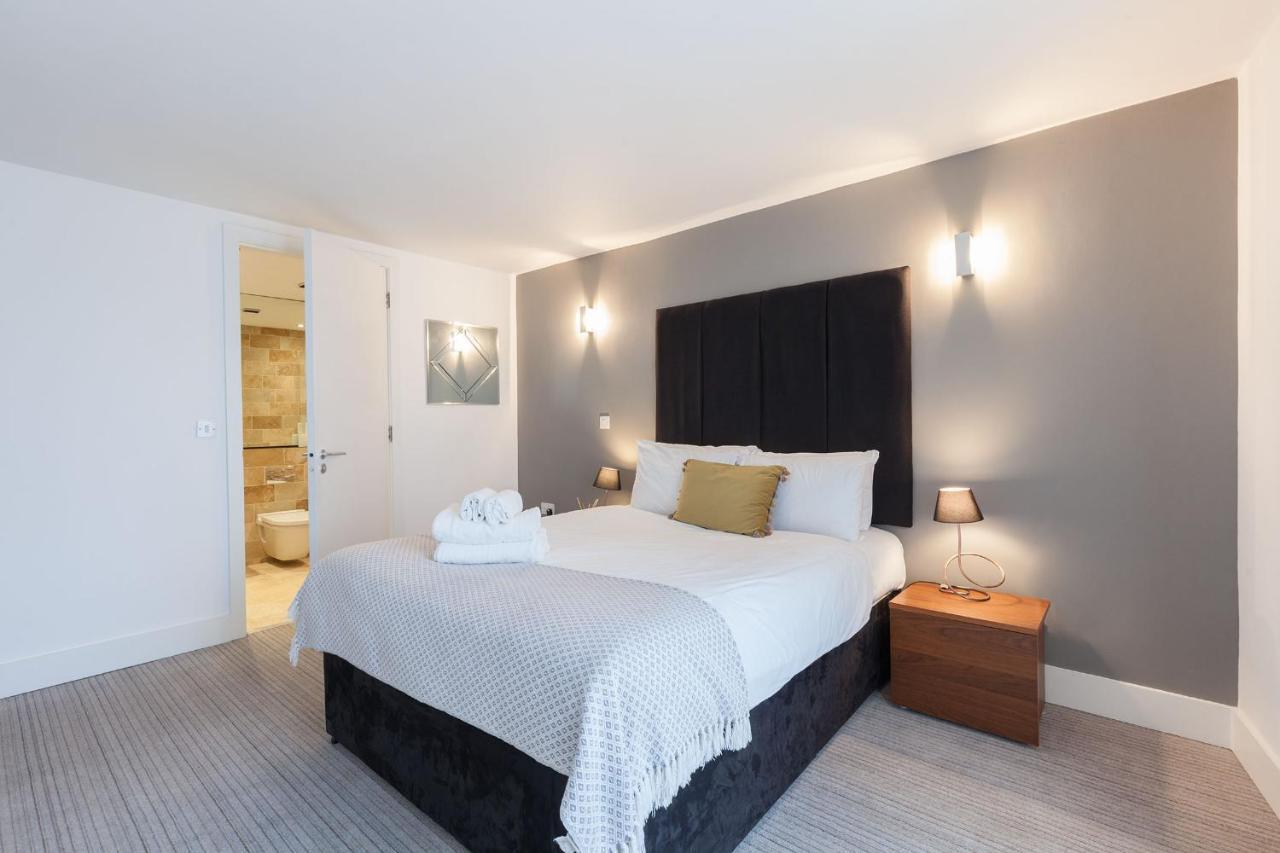 The Sinclair Building Apartment *
