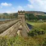Simons Cottage, Peak District - Sleeps 6