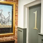 Three Cranes Serviced Apartments