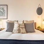 Luxe 3Br Great Central Apartment City View Near Sheffield