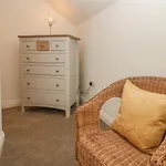 Willow Cottage