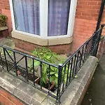 The Skipton Villa - The Gold