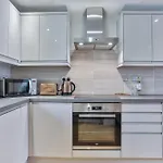 1Br Gem In Great Location