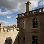 Leopold Hotel