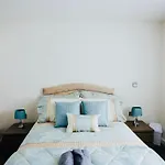 1 And 2 Bedroom Shield House Apartments Sheffield Centre