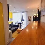 Compact Studio Serviced Apartment Sheffield City Centre - Netflix, Wifi, Digital Tv