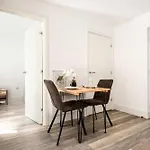 Fabulous 1 Bedroom Apartment In Sheffield