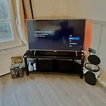 Cosy Netflix City Centre Studio