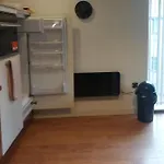 Modern 2-Bed Apartment -12 Min Walk To Centre