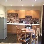 Ringinglow Cottage