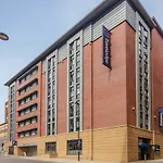 Travelodge Sheffield Central