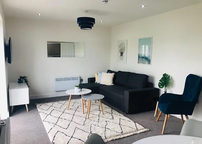 1 And 2 Bedroom Shield House Apartments Sheffield Centre
