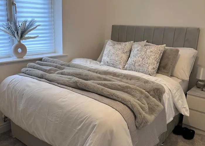 Cosy Ensuite Bedroom I 5Min Walk From Bramall Lane Stadium