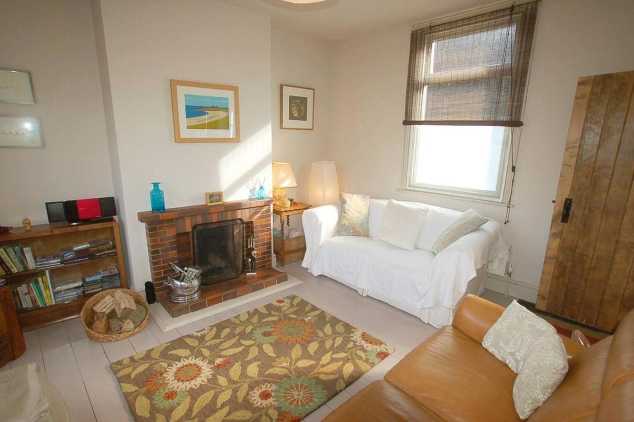 Simons Cottage, Peak District - Sleeps 6 Holiday home